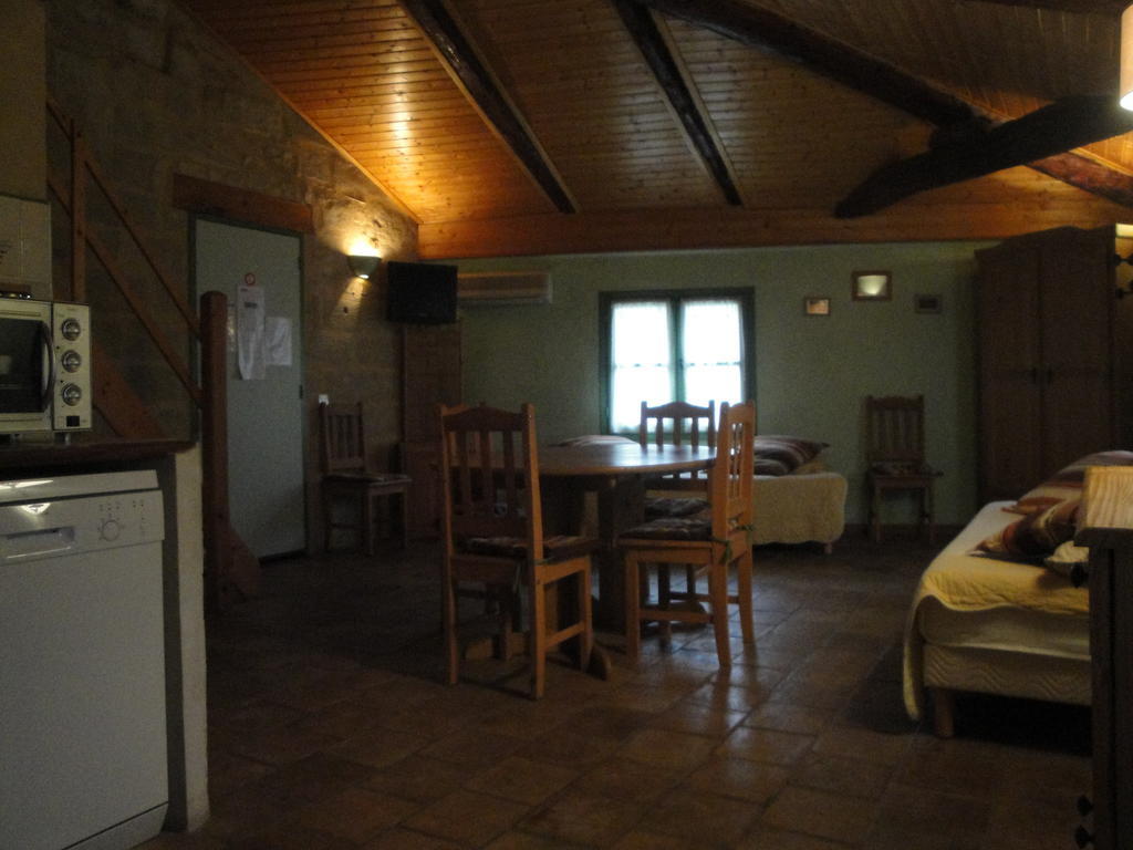 הוילה Montaren-et-Saint-Médiers Bastide De La Treille חדר תמונה